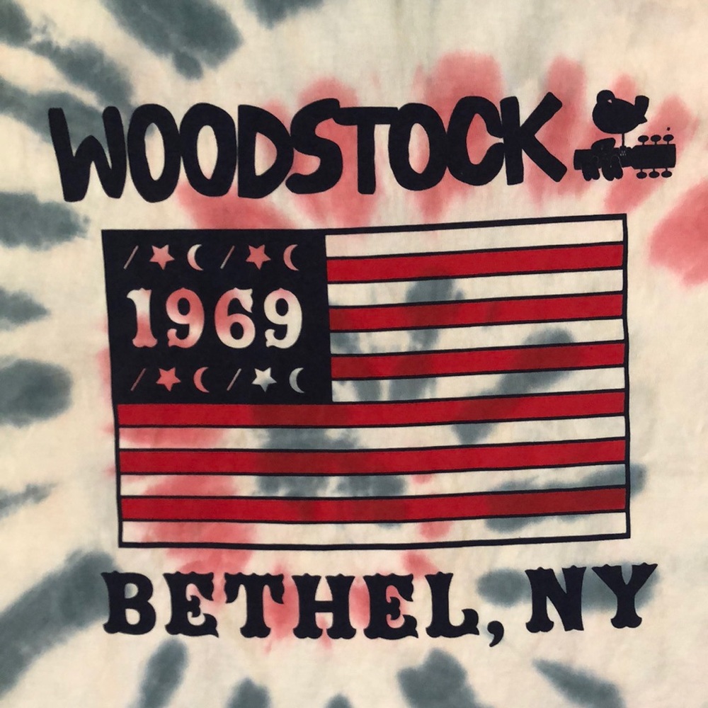 WOODSTOCK TIE DYE TEE (L) 🍁